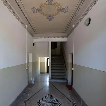 Un Passo Dalle Torri Apartamento