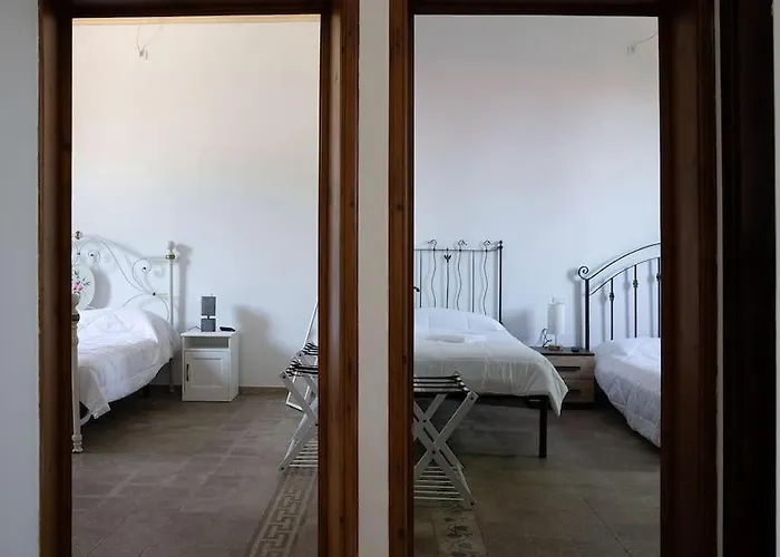 Un Passo Dalle Torri Сан-Джиминьяно