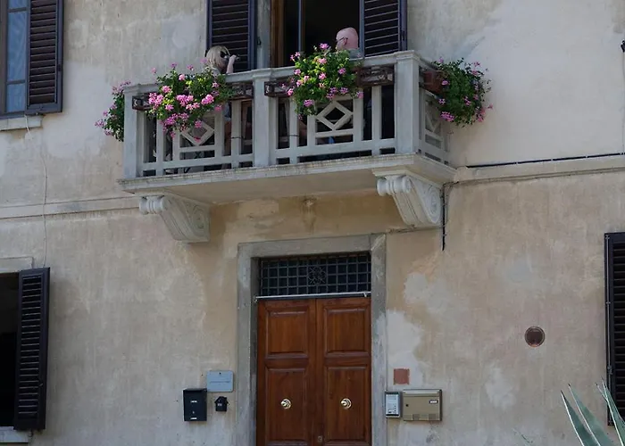 Un Passo Dalle Torri Апартаменты Сан-Джиминьяно